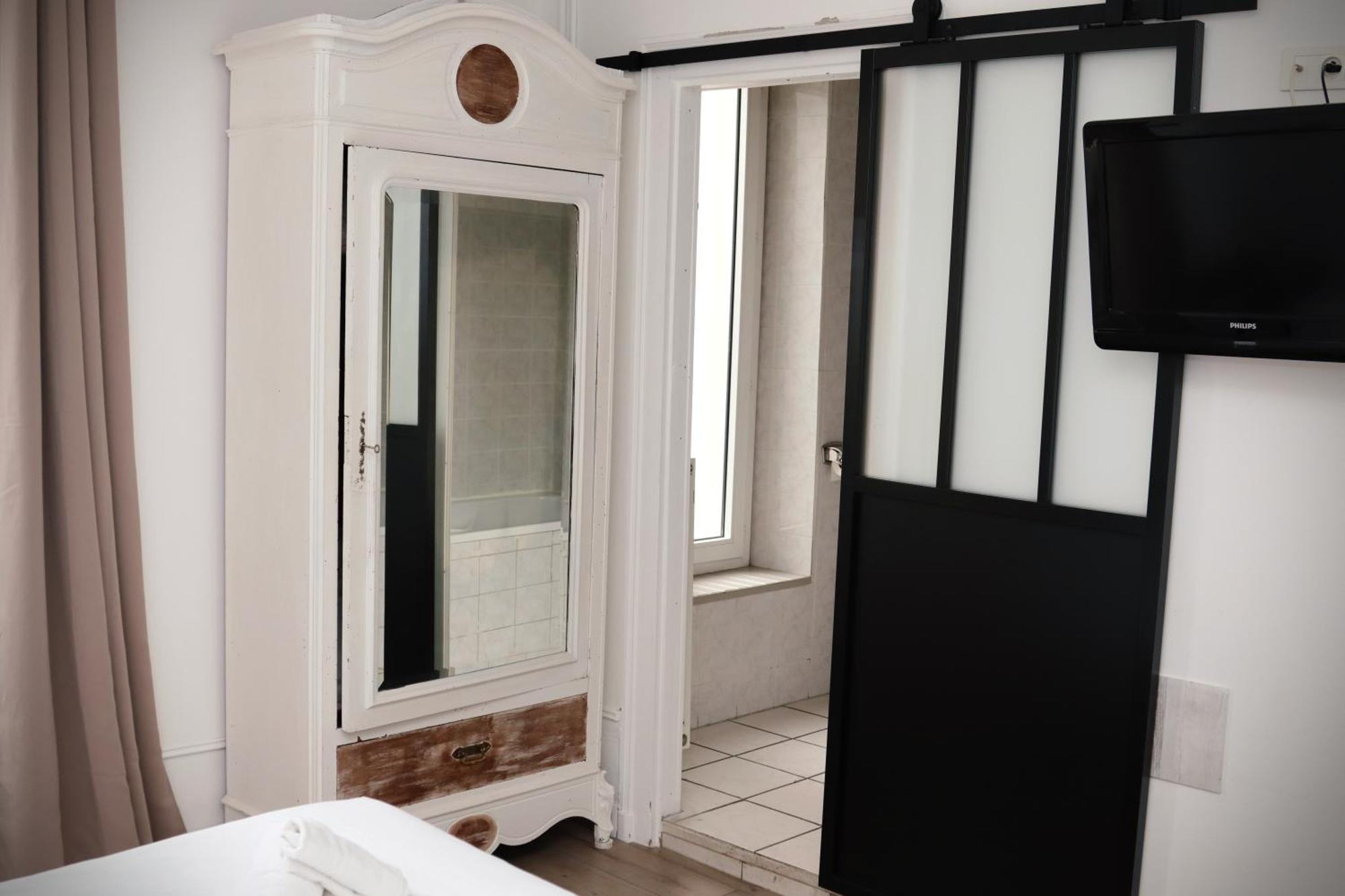 Hotel & Restaurant Le Patio Vichy Zewnętrze zdjęcie