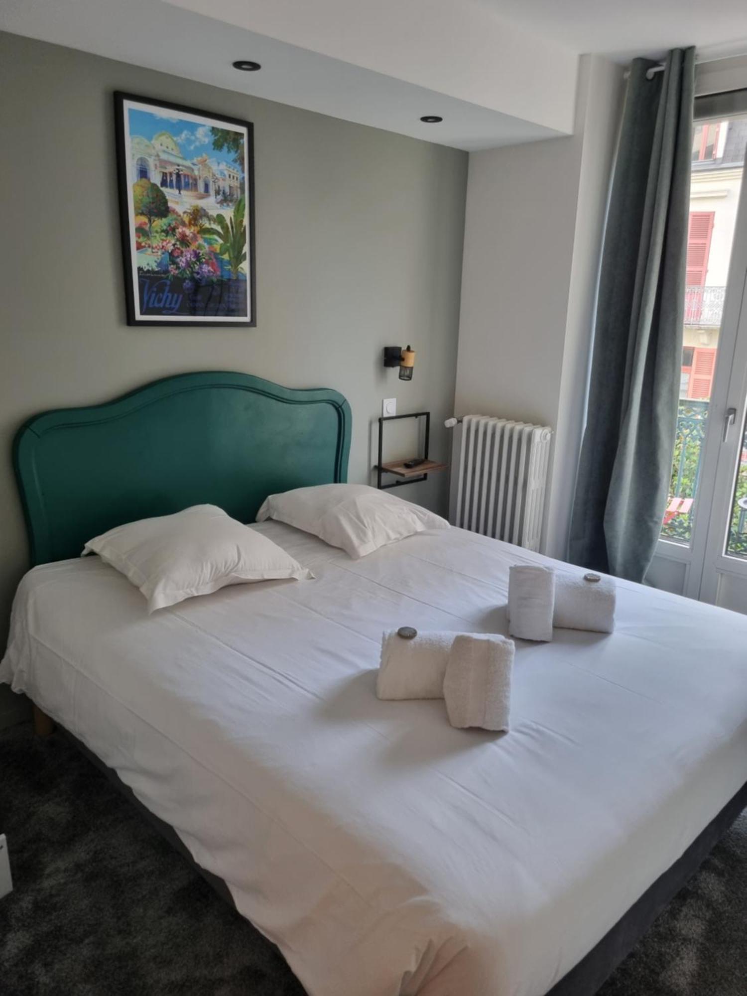Hotel & Restaurant Le Patio Vichy Zewnętrze zdjęcie