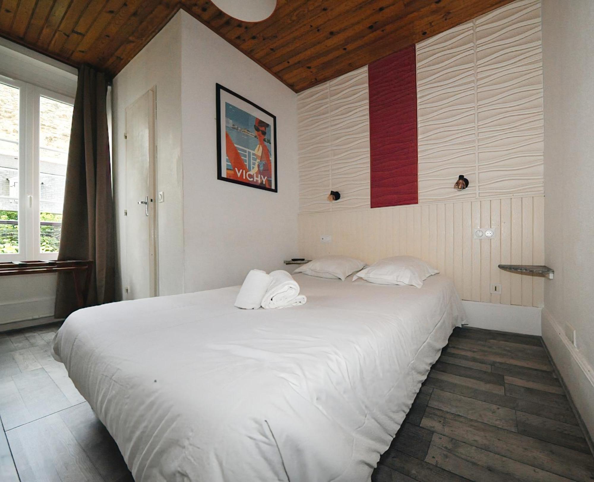 Hotel & Restaurant Le Patio Vichy Zewnętrze zdjęcie